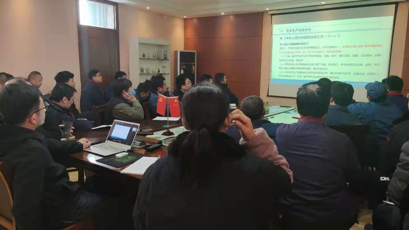 市政建造师精讲班与冲刺班：课程设置与学习策略对比